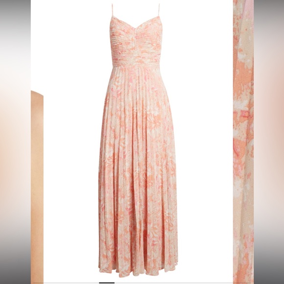 Chelsea28 Floral Print Pleated Dress in Pink‎ Floral - Picture 5 of 9